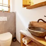 Almchalet Weberhof 公寓 *
