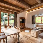 公寓 Almchalet Weberhof *