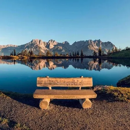 Almchalet Weberhof شقة *