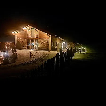 Апартаменты Almchalet Weberhof *