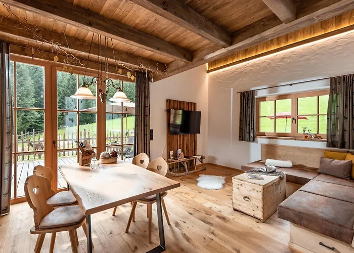 Апартаменты Almchalet Weberhof *